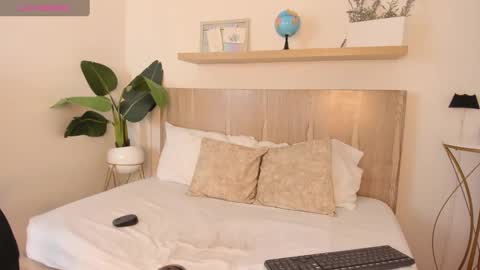 Snapshot of natasha_420 chatting on 12.29.24 N A T A S H A online show from 12.29.24