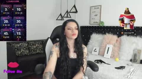 Snapshot of natasha__logan chatting on 02.09.25 Natasha online show from 02.09.25