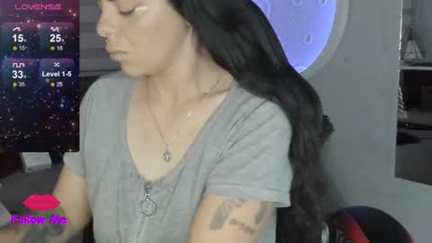 Snapshot of natasha__logan chatting on 06.12.26 Natasha online show from 06.12.26