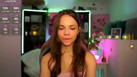 Snapshot of natasha__malkova chatting on 12.21.24 natasha__malkova online show from 12.21.24