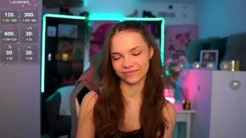 Snapshot of natasha__malkova chatting on 01.08.25 natasha__malkova online show from 01.08.25