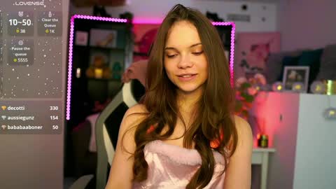 Snapshot of natasha__malkova chatting on 01.10.25 natasha__malkova online show from 01.10.25