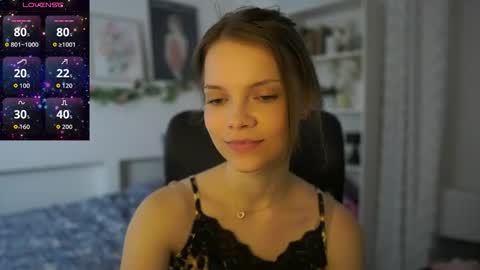 Snapshot of natasha__malkova chatting on 09.25.25 natasha__malkova online show from 09.25.25