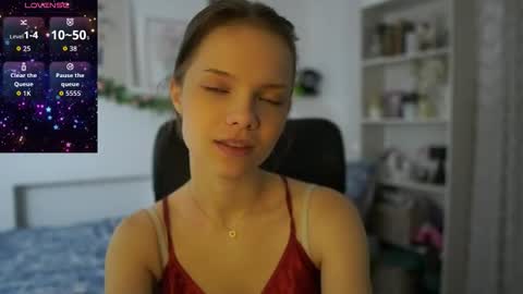 Snapshot of natasha__malkova chatting on 10.11.25 natasha__malkova online show from 10.11.25