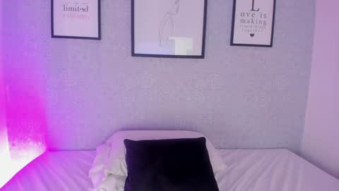 Snapshot of natasha_harpper chatting on 01.30.25 Natasha online show from 01.30.25