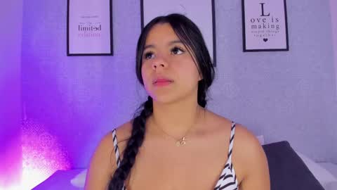 Snapshot of natasha_harpper chatting on 02.19.25 Natasha online show from 02.19.25