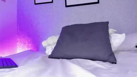 Snapshot of natasha_harpper chatting on 02.19.25 Natasha online show from 02.19.25