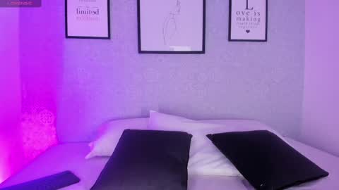 Snapshot of natasha_harpper chatting on 02.24.25 Natasha online show from 02.24.25