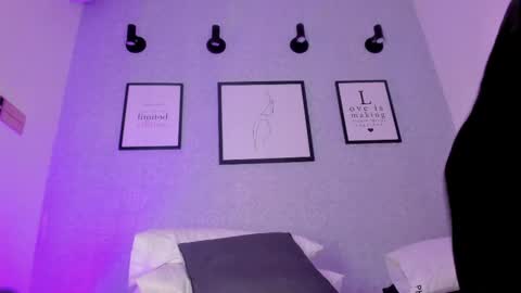 Snapshot of natasha_harpper chatting on 02.26.25 Natasha online show from 02.26.25