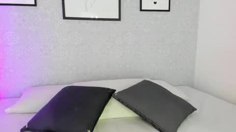 Snapshot of natasha_harpper chatting on 09.24.25 Natasha online show from 09.24.25