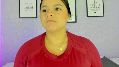 Snapshot of natasha_harpper chatting on 12.03.25 Natasha online show from 12.03.25