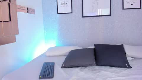  Natasha  online show from 12.20.25