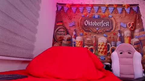 Natasha online show from 09.20.25