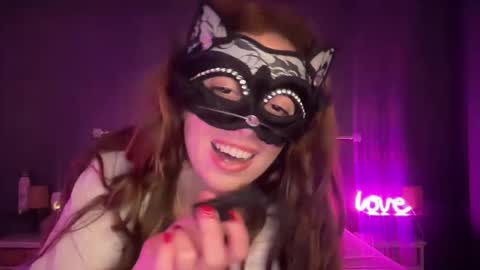 Natasha Saade online show from 02.06.26