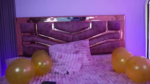 Natasha Vesper  online show from 10.30.25