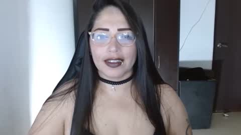 Natasha Smithe  online show from 10.23.25