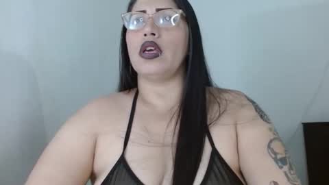 Snapshot of natashasmithe chatting on 02.15.26 Natasha Smithe online show from 02.15.26