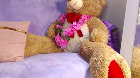 nathalia online show from 10.23.25