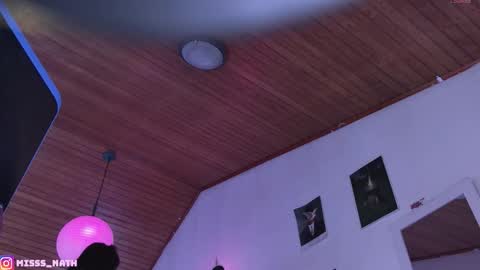 Snapshot of nathaliakyte chatting on 11.20.25 Nathalia online show from 11.20.25