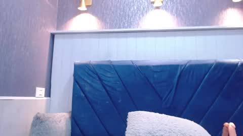 Nathalia online show from 10.16.25