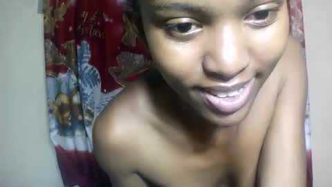 nathalie004 online show from 12.05.25