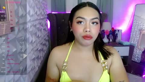 Snapshot of nathalie_lore chatting on 06.19.26 your slut nathalie online show from 06.19.26