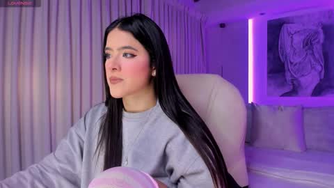 NATHALIE online show from 11.28.25