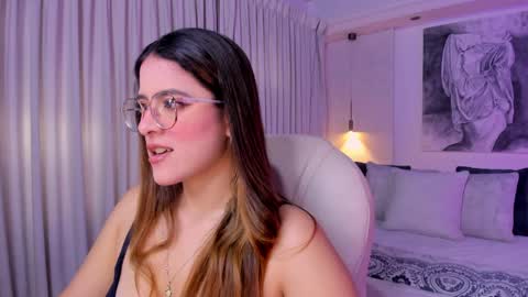 NATHALIE online show from 04.02.26