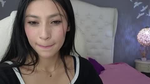 Snapshot of nathaly_blue chatting on 01.16.25 nathaly_blue online show from 01.16.25