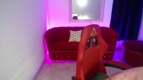 nathaly low online show from 06.22.26