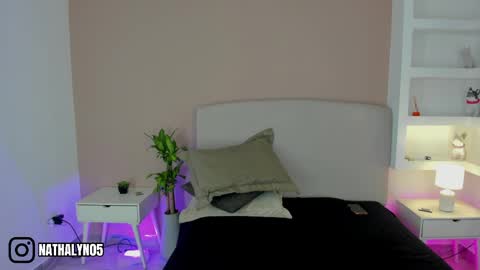 NATHALY  online show from 04.20.26