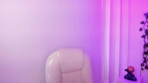 Snapshot of nathalyy_ds chatting on 02.07.26 nathalyy_ds online show from 02.07.26