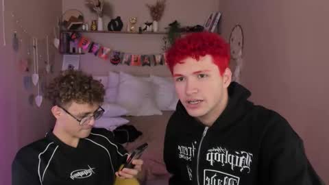 Snapshot of nathan_curl chatting on 10.29.25 Nathan online show from 10.29.25