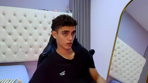 Snapshot of nathan_shimmer chatting on 04.23.26 nathan_shimmer online show from 04.23.26