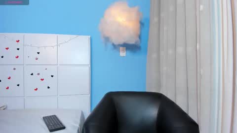 nathanbell1 online show from 10.05.25