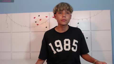 nathanbell1 online show from 10.17.25