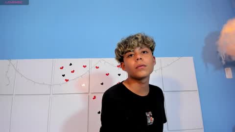 nathanbell1 online show from 10.21.25