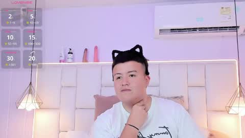 Nathaniel online show from 04.08.26