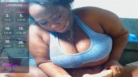 Snapshot of nathasha_miller2 chatting on 12.24.24 nathasha online show from 12.24.24