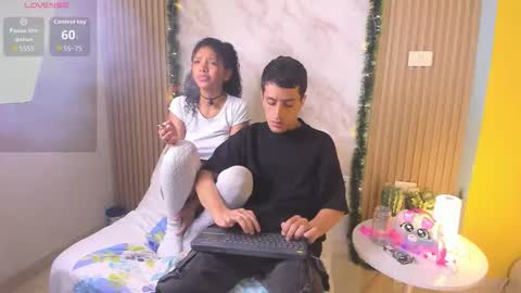 Snapshot of nati_n_mark chatting on 12.18.25 nati_n_mark online show from 12.18.25