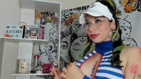 Snapshot of natsuki_09 chatting on 10.16.25 Nat  online show from 10.16.25