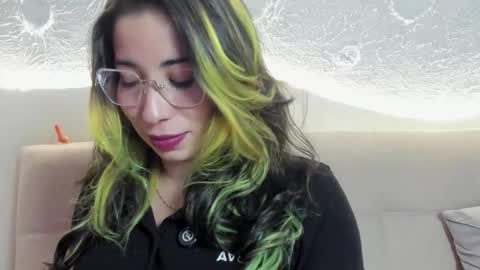 Snapshot of natsuki_09 chatting on 10.23.25 Nat  online show from 10.23.25