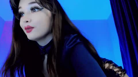 natsumi18 online show from 03.09.25