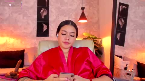 Snapshot of natt_collins chatting on 10.28.25 Natalia online show from 10.28.25