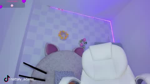 Naty online show from 10.17.25