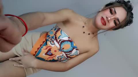 Nathalie smith online show from 05.18.26