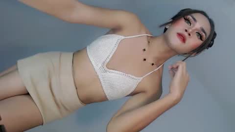 Nathalie smith online show from 05.20.26