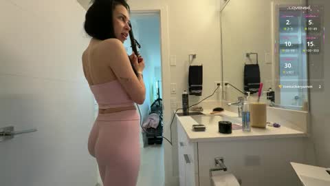 NATTY FIERROS online show from 02.20.26