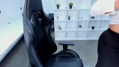 Jazmin Bigboobs online show from 11.05.25