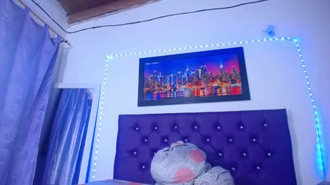  Annie  online show from 02.06.25